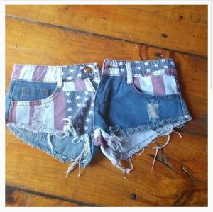 Patriotic shorts